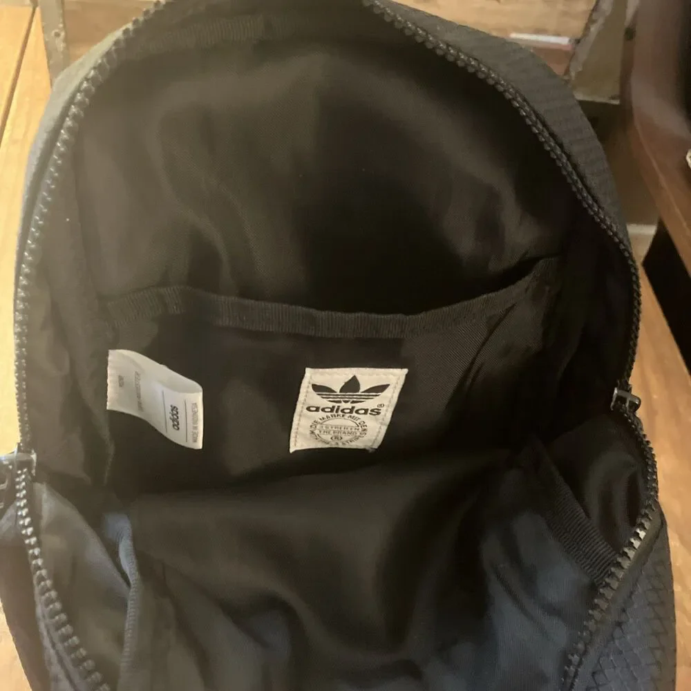 Adidas Utility Sling Bag Mens Crossbody Shoulder Trefoil Zip Pockets Black